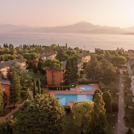 Prestige Garda Home - Ai Cappuccini ペスキエーラ・デル・ガルダ エクステリア 写真